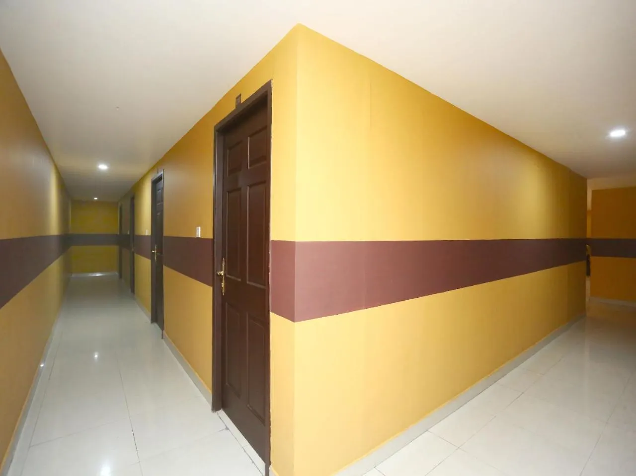 Oyo 15560 Assent Inn Kunnamangalam