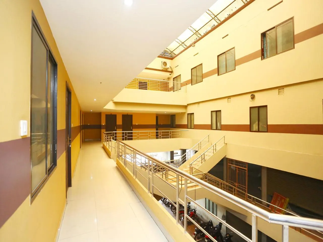 *** 호텔 Oyo 15560 Assent Inn Kunnamangalam 인도